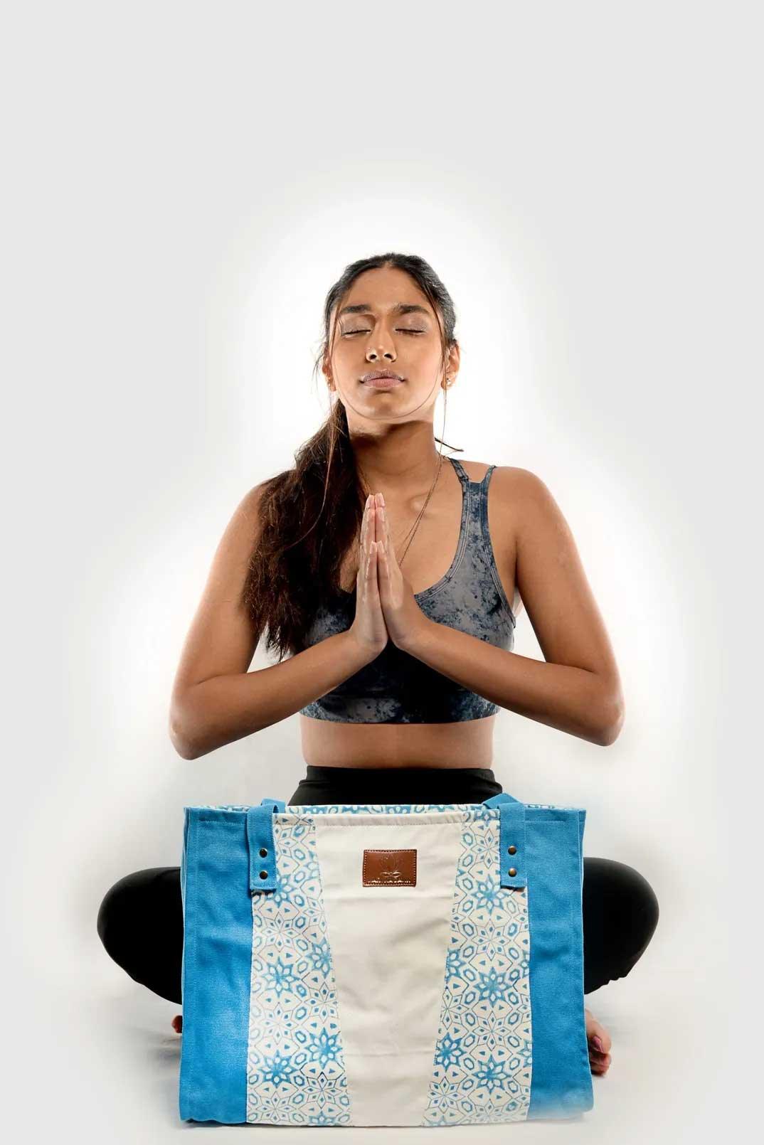 Hand-Block-Design-Tote-Bag---Blue-Turquoise-_-Natural8 - Karuna Dawn